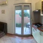 Zica Apartament *