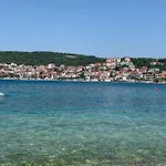 Apartament Zica *