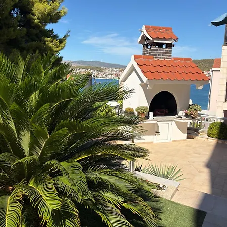 Apartment Zica Trogir