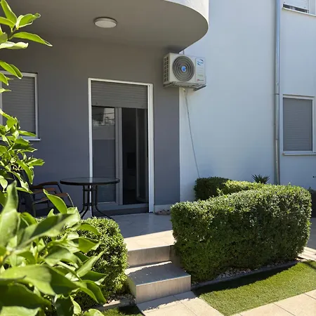 Zica Apartment